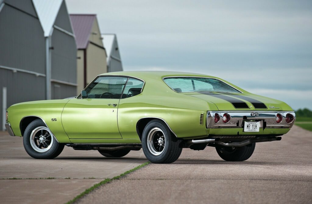 1972 Chevrolet Chevelle in Green: Classic Car Wallpaper