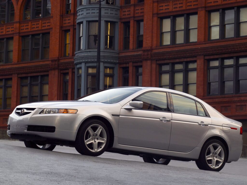 2004 Acura TL in White Metallic - Urban Architecture Background Wallpaper