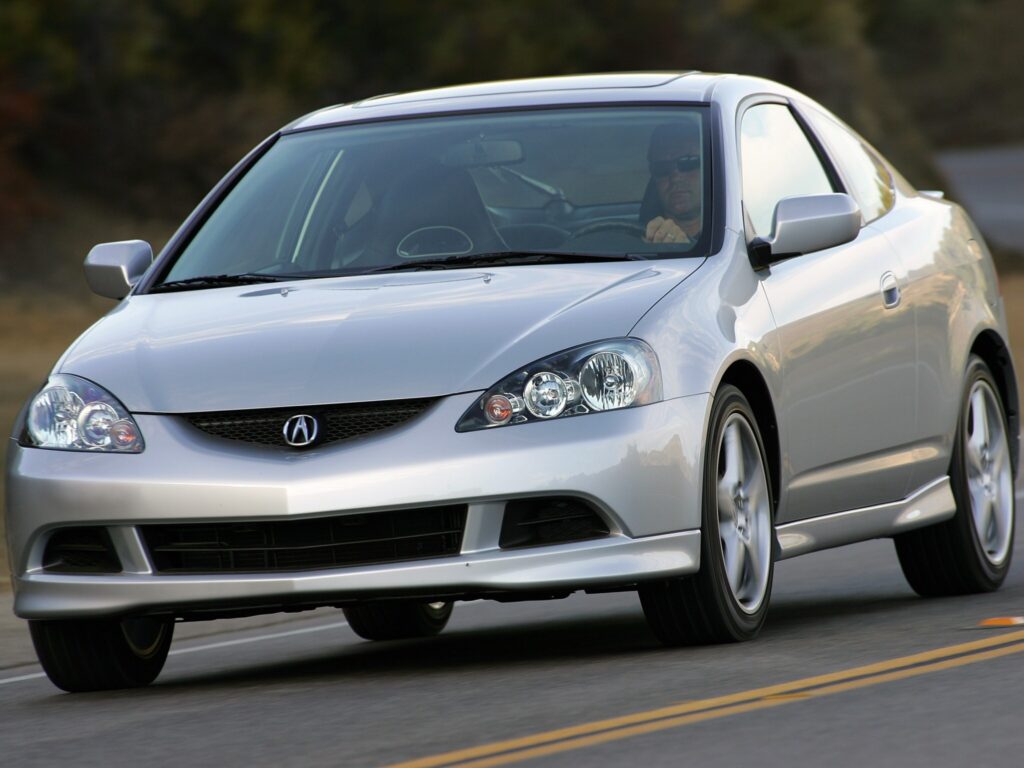 2005 Acura RSX Gray Metallic Wallpaper on Asphalt Road