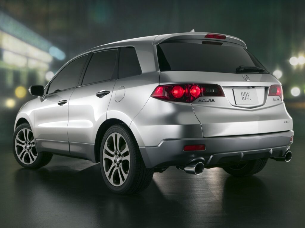 2006 Acura RDX Prototype: Sleek Silver Wallpaper with City Lights