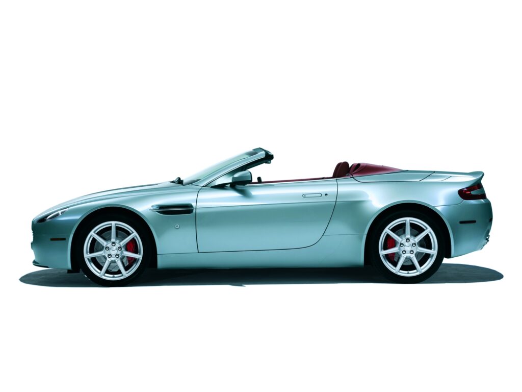 2006 Aston Martin V8 Vantage Cabriolet - Striking Green Wallpaper