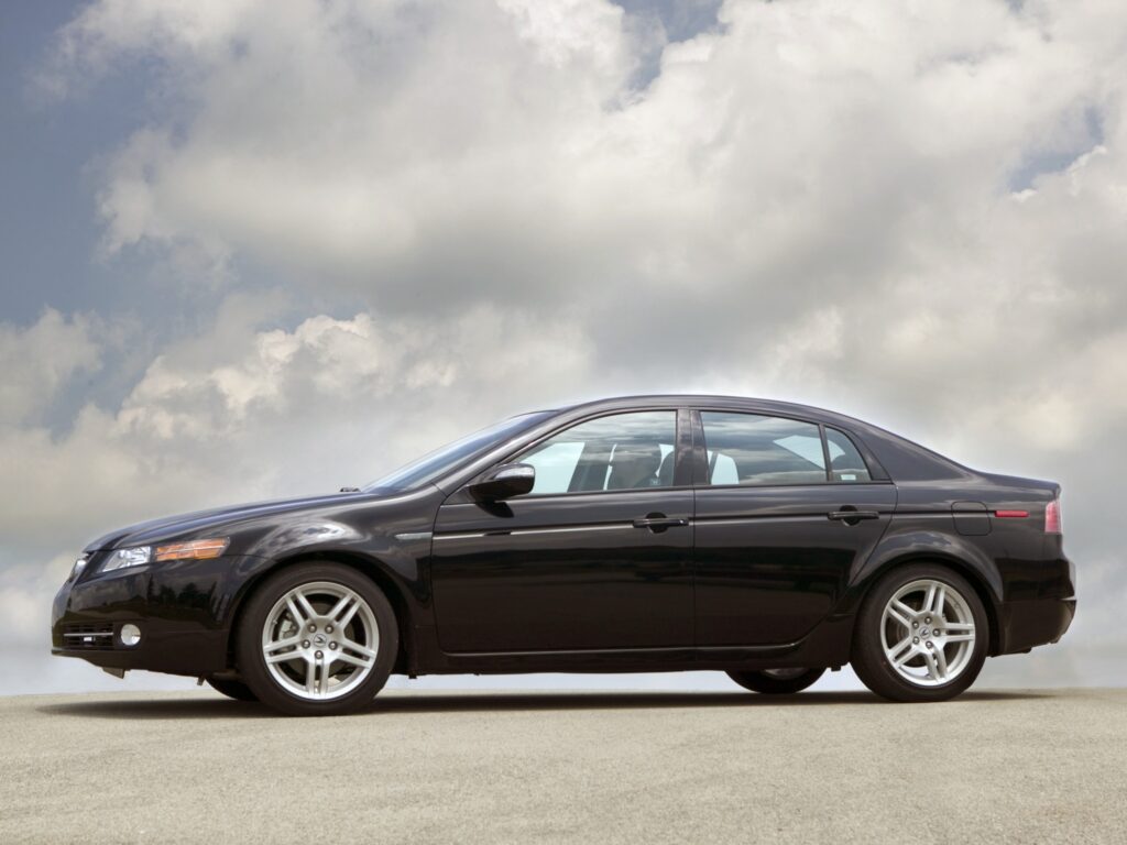 2007 Acura TL Side View Wallpaper with Cloudy Background