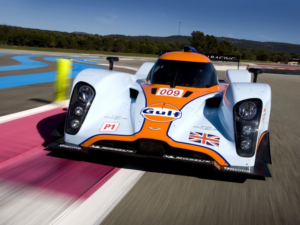 2009 Aston Martin LMP1 Race Car Wallpaper – Dynamic Front View
