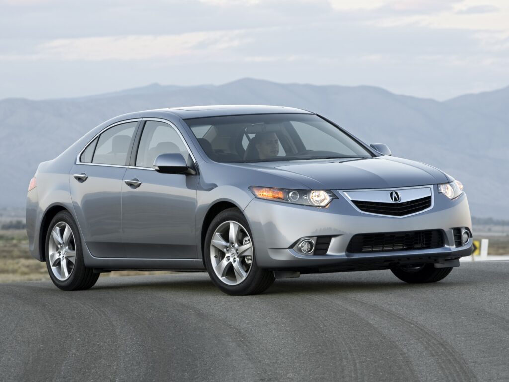 2010 Acura TSX Wallpaper: Gray Metallic Beauty on a Misty Road