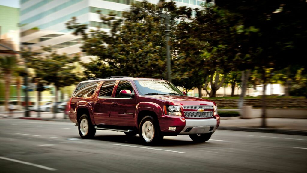 2013 Chevy Suburban Wallpaper: Urban SUV Showcase & Design