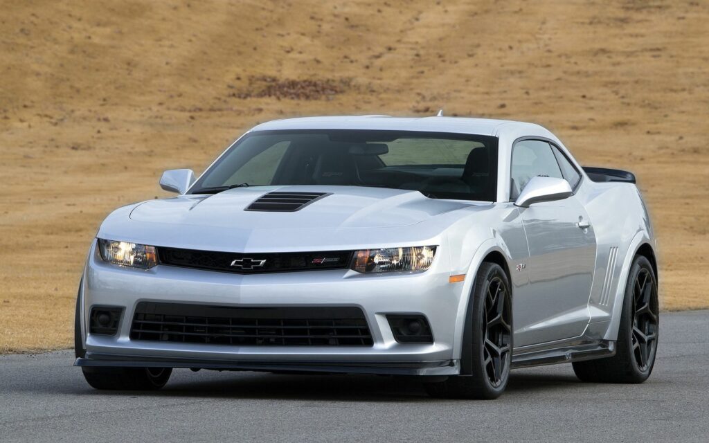 2014 Chevrolet Camaro Z28 Wallpaper - Sleek Design on Neutral Background