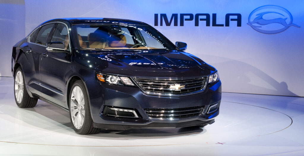 Sleek 2014 Chevrolet Impala Wallpaper: Modern Design & Luxury Appeal