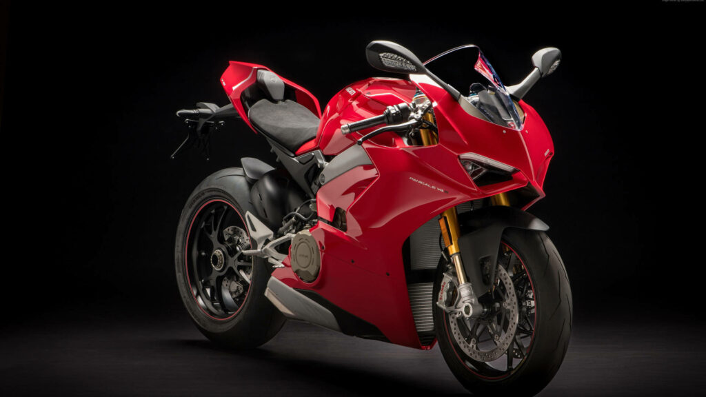 Elegant 2018 Ducati Panigale V4-R Red Wallpaper Background