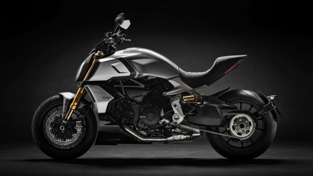 2019 Ducati Diavel 1260 Wallpaper: Bold Design & Raw Power
