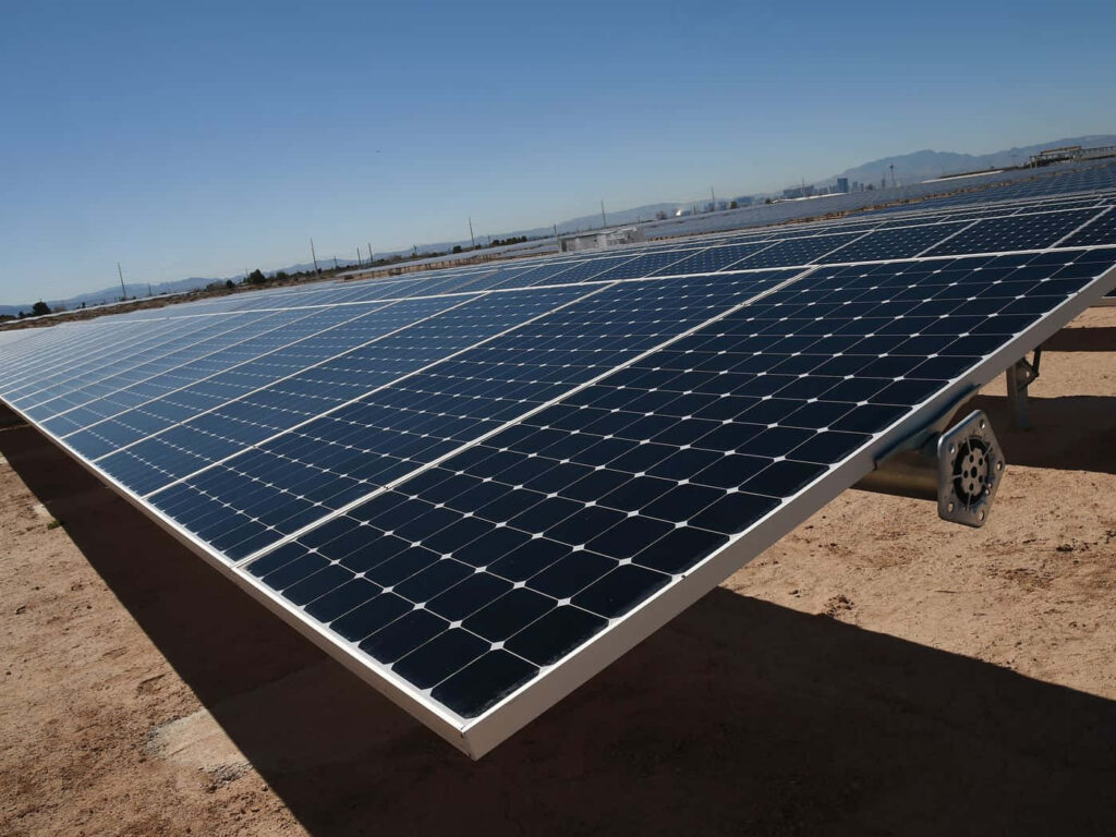 Stunning Solar Panel Landscape: MGM Resorts' 2021 Nevada Project Wallpaper