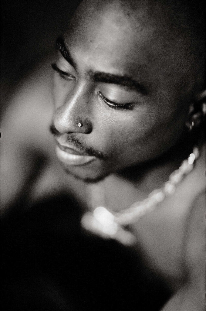 Iconic Monochrome Portrait of Legendary Rapper 2pac Wallpaper