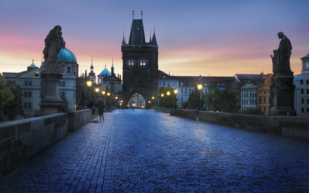 Cobblestone Serenity: A Stunning HD Wallpaper Background Photo of a Historic Street