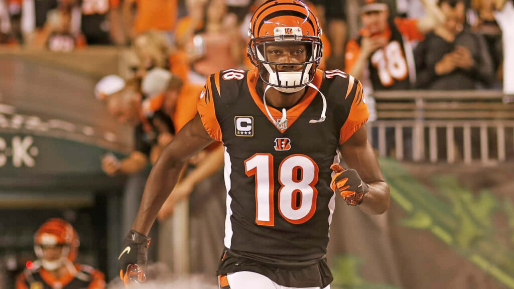 A.J. Green intense Cincinnati Bengals football player in action on the field wallpaper background