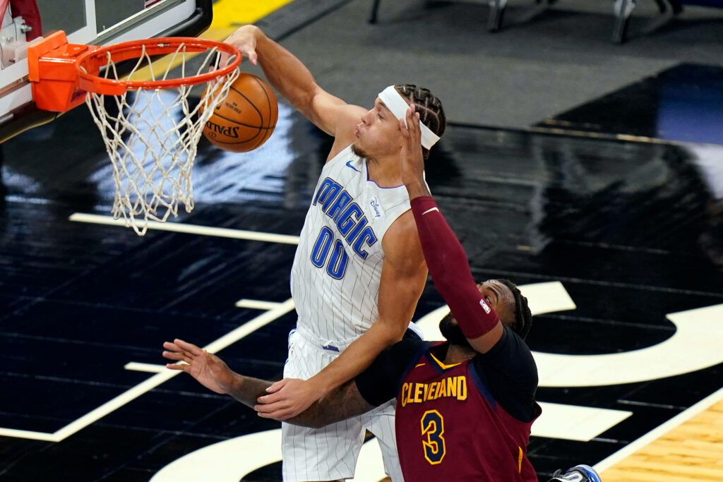 Aaron Gordon Orlando Magic high dunk intense basketball game athletic star player wallpaper background