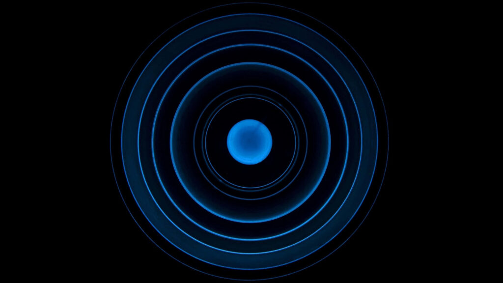 Modern Abstract Blue Circle Wallpaper on Sleek Black Background