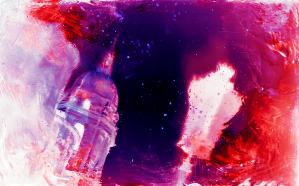 Artistic Abstract Wallpaper: Rich Reds, Deep Purples & Soft Whites