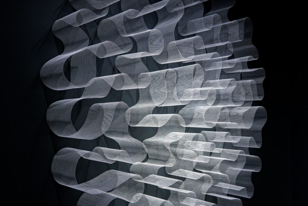 Abstract Waves Wallpaper: Smooth Depth & Intricate Design on Dark Background