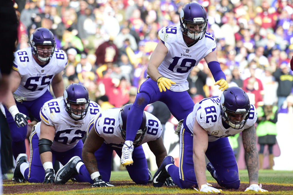Adam Thielen Minnesota Vikings Game Action Wallpaper Background