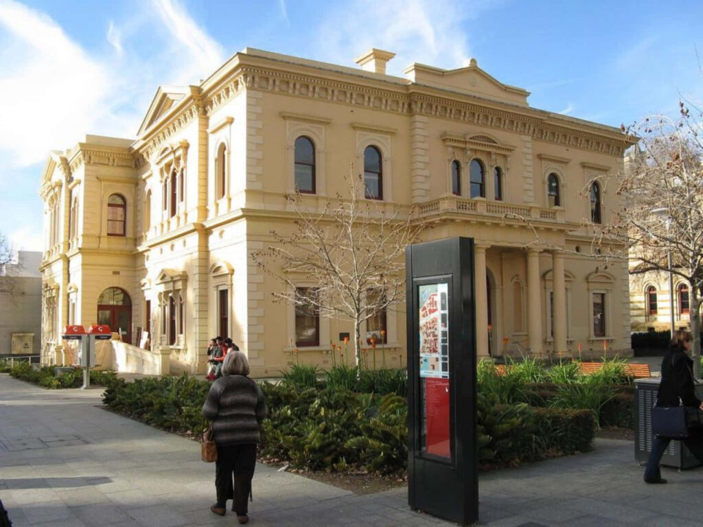 Adelaide State Library grand exterior classic architecture clear sky wallpaper background