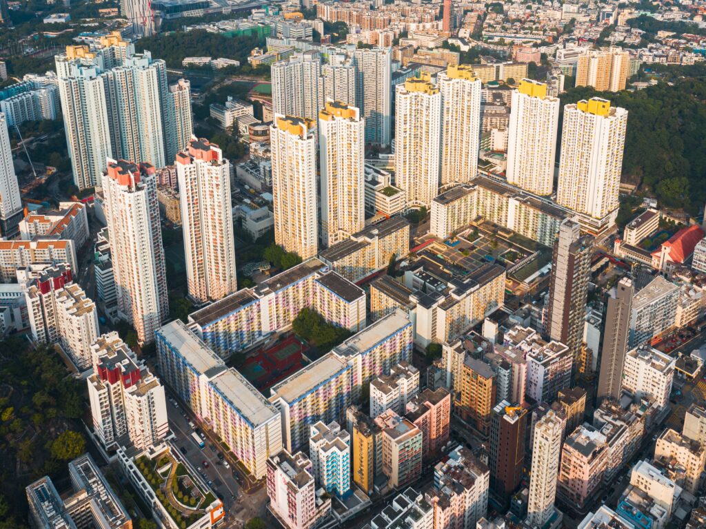 Vibrant Cityscape Wallpaper: Aerial View of Urban Design & Buildings