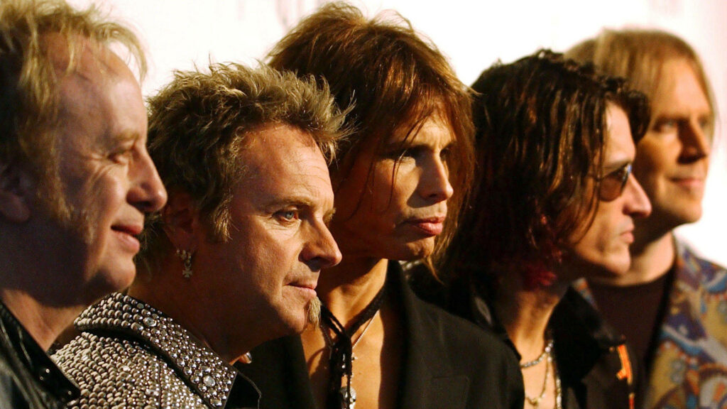 Iconic Aerosmith Wallpaper: Legendary Rock Band's Fashion & Presence