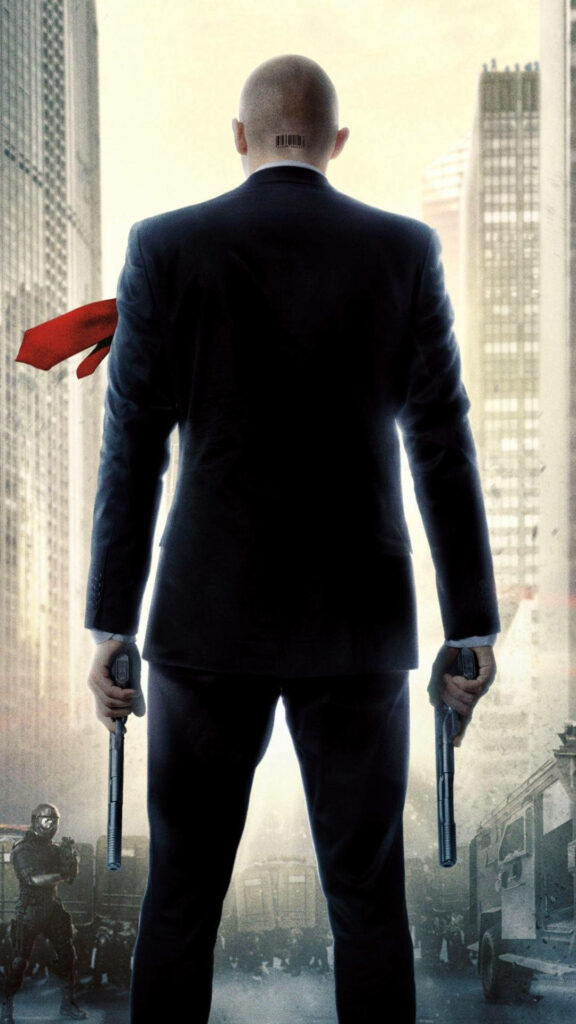 iPhone's Killer Lock screen: Agent 47 Unleashes Stealth with Lethal Arsenal Wallpaper