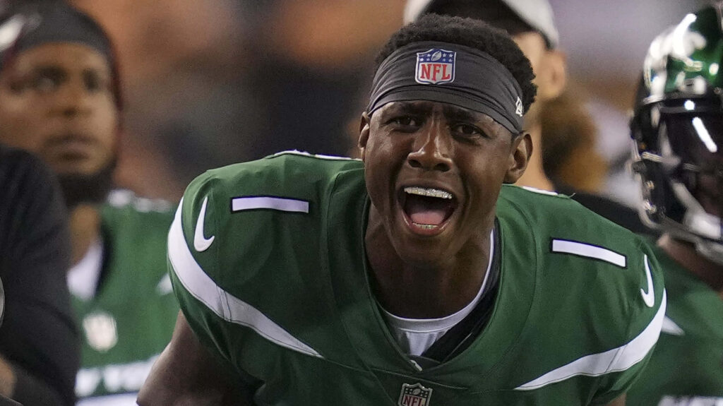 Ahmad Sauce Gardner intense reaction NFL game dynamic football action wallpaper background