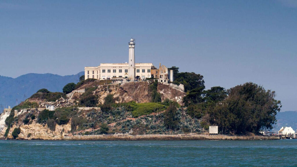 Alcatraz Island Wallpaper: Historic San Francisco Bay Background
