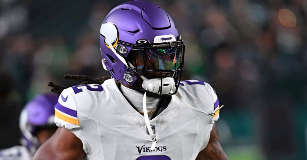 Alexander Mattison Minnesota Vikings intense powerful action football wallpaper background