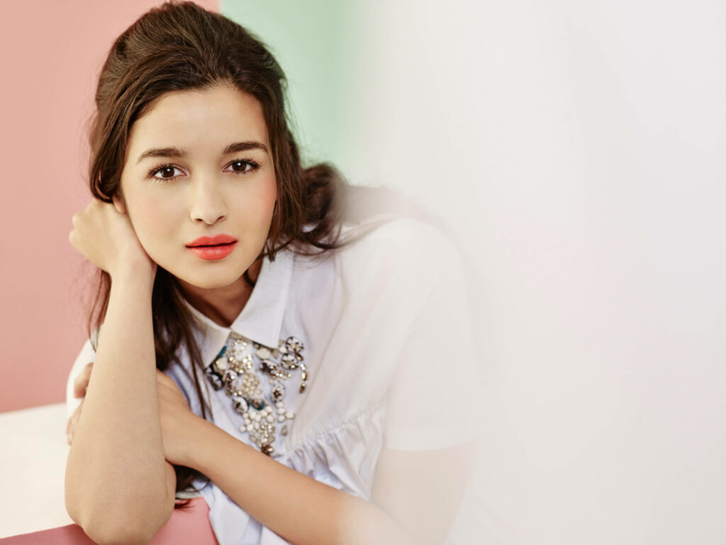 Alia Bhatt elegant pastel portrait Elle 2014 fresh style wallpaper background