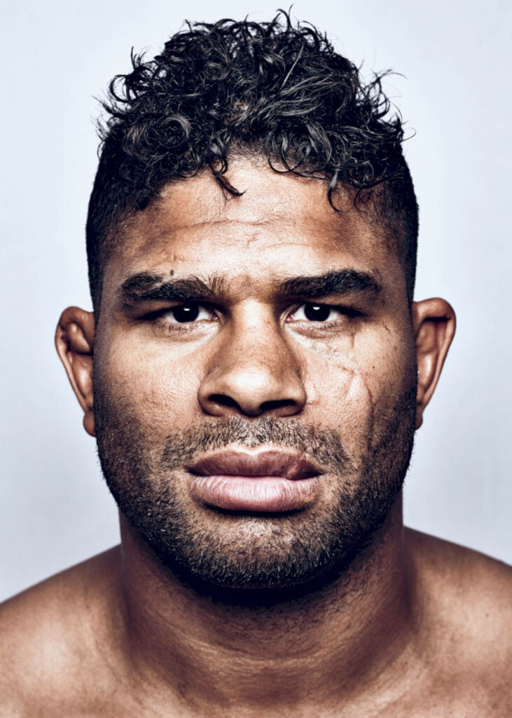 Alistair Overeem MMA fighter intense gaze battle scars strength determination wallpaper