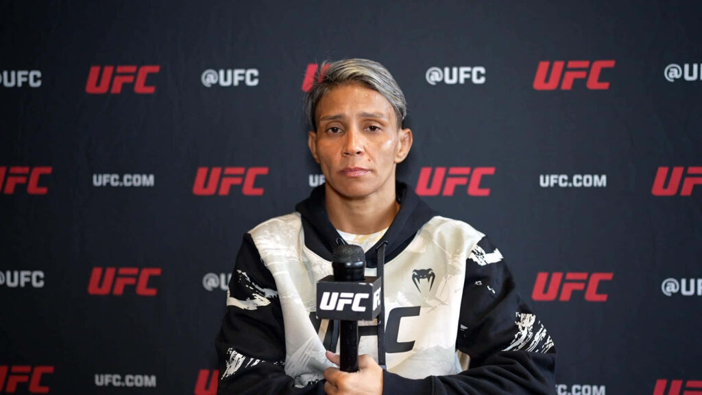 Amanda Lemos UFC press conference holds microphone focused professional female fighter wallpaper