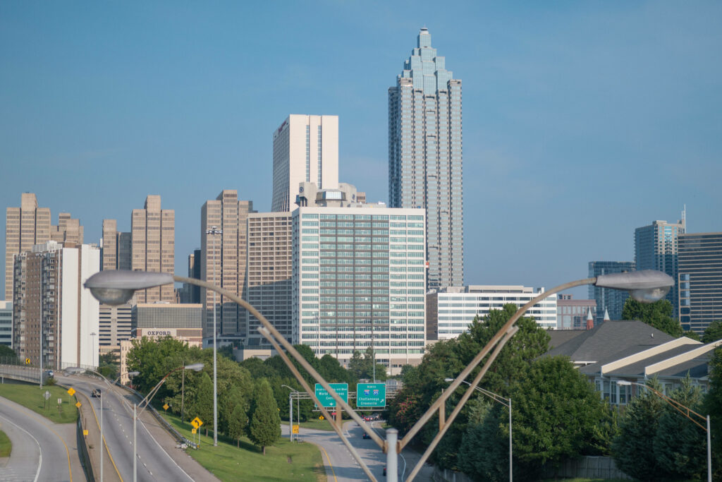 Atlanta Skyline Wallpaper: Clear Day View & Urban Architecture