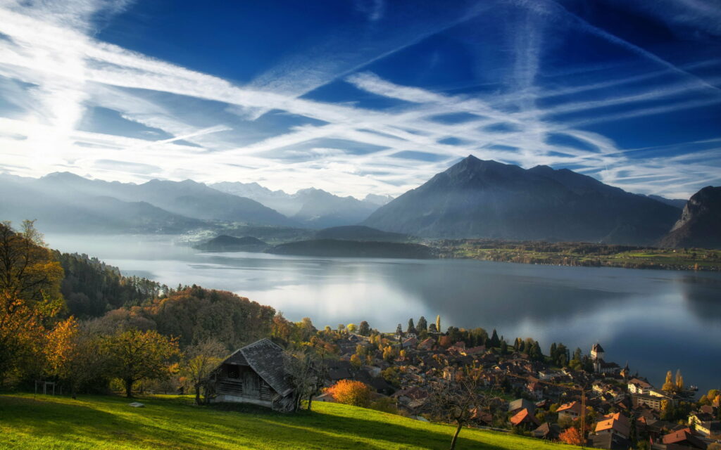Autumn Tranquility: Captivating Bernese Alps in Morning Splendor, reflected on Lake Thun - HD Wallpaper from Switzerland's Bernese Oberland