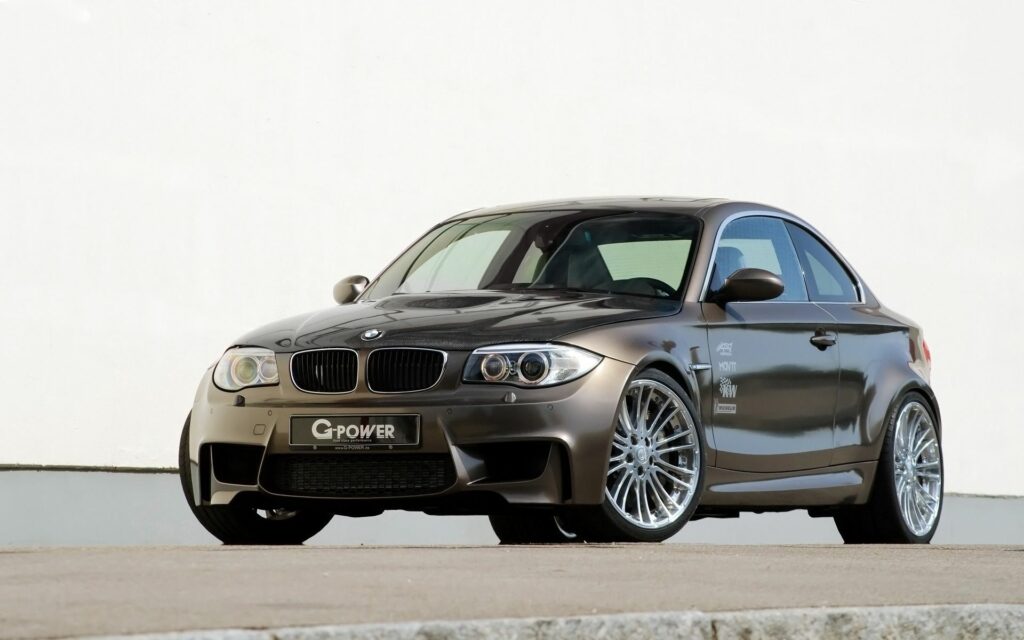 Sleek BMW G-Power Hurricane RS: V8 Power & Aerodynamic Design Wallpaper