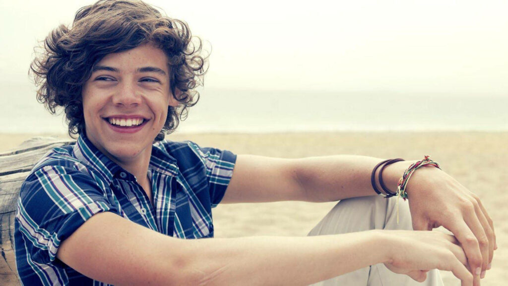 Captivating Harry Styles Wallpaper: What Makes You Beautiful