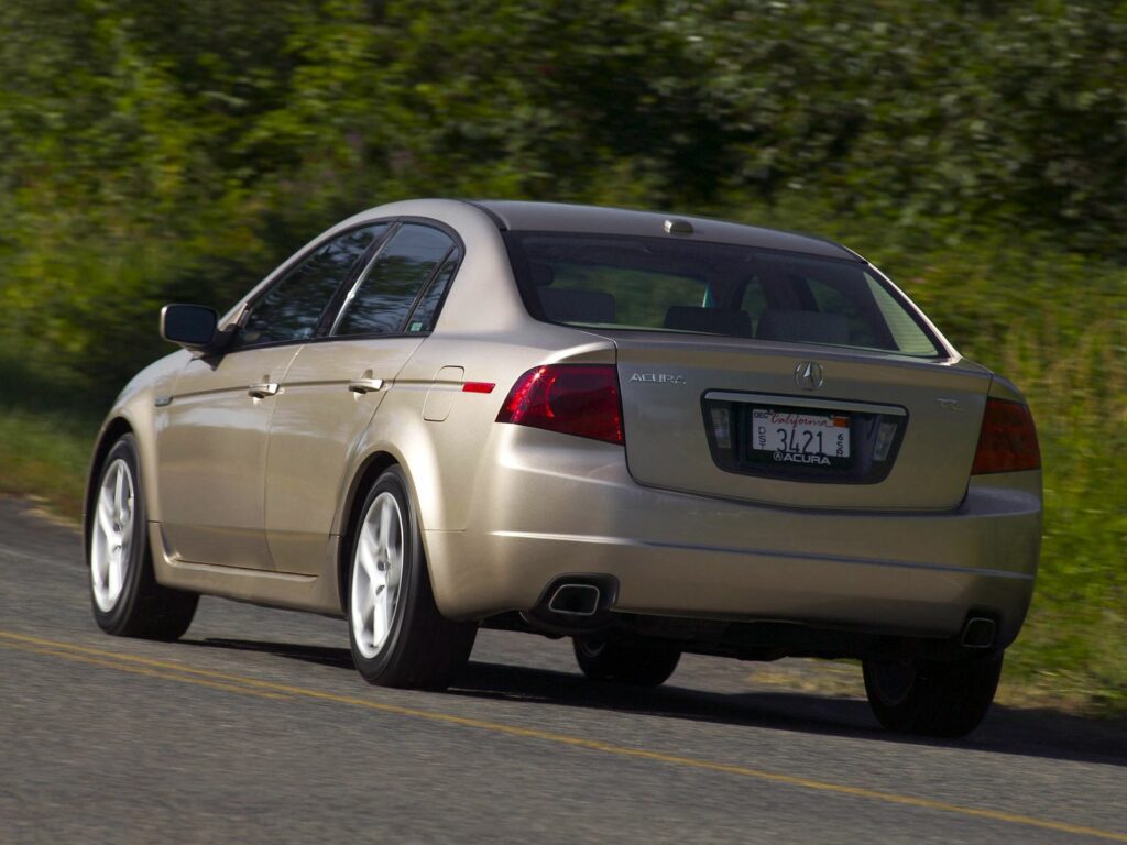 Beige Metallic 2004 Acura TL Rear View Wallpaper - Stylish Drive