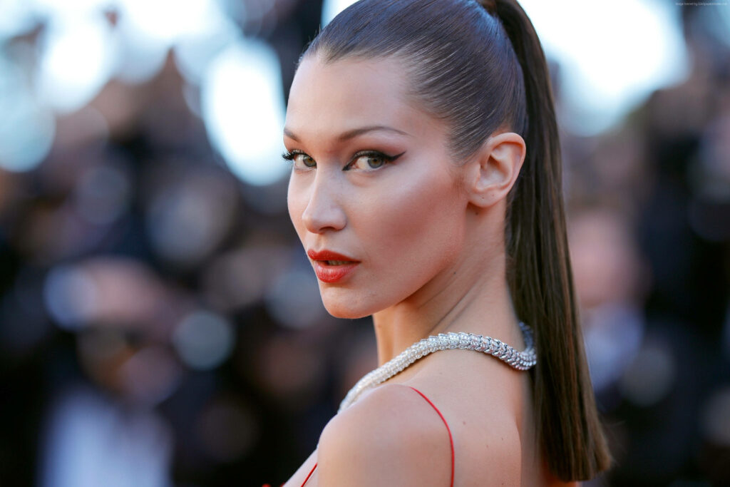 Bella Hadid's Glam Cat-Eye Makeup & Sleek Ponytail Wallpaper