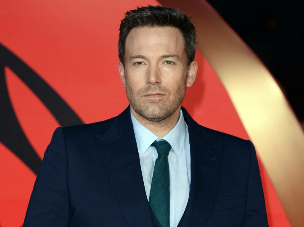 Ben Affleck in Black Suit: Elegant Wallpaper Background Design