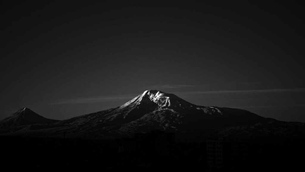 Blackest of Blacks: Spectacular HD Wallpaper of Fuji Mountain in Aesthetic Blackness