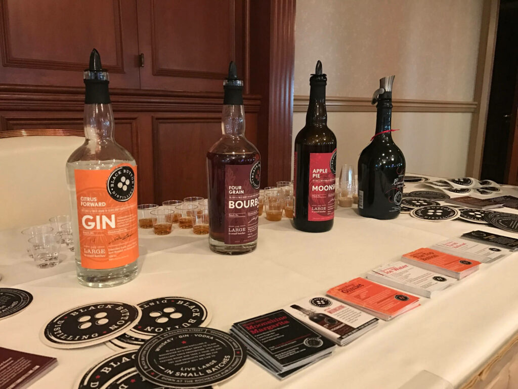 Black Button Distilling Citrus Forward Gin Four Grain Bourbon Apple Pie Moonshine NY cocktails Wallpaper