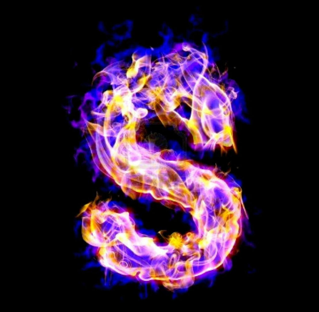 Blazing S: A Fiery Wallpaper of the Letter 'S' Covered in Blue and Red Fire