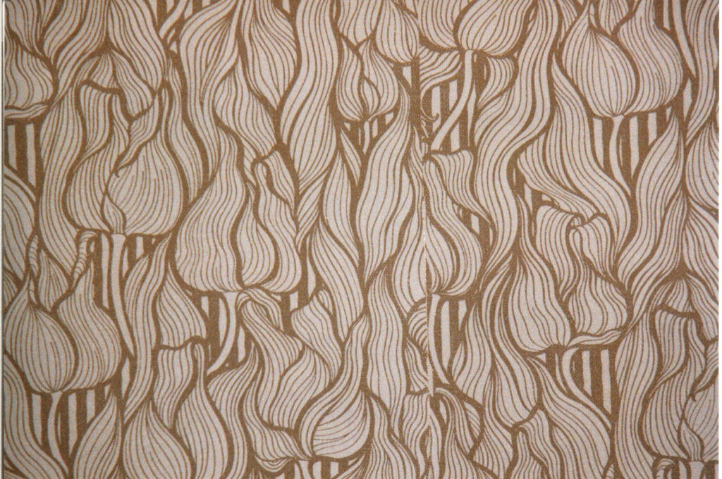 Seamless Wall Texture: Capturing the Elegance of a Brown Floral Wallpaper