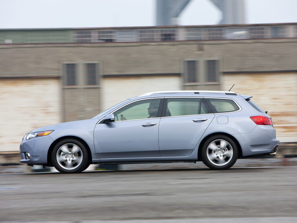 Stylish 2010 Acura TSX Wallpaper: Blue Car Urban Side View