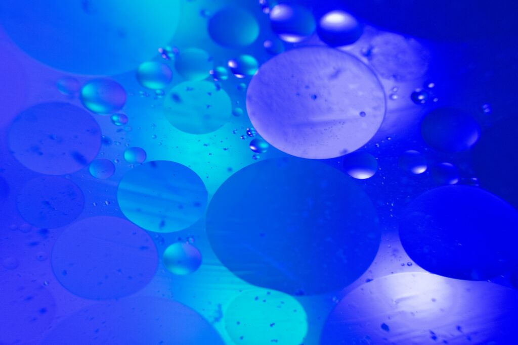 Tranquil Abstract Blue Wallpaper with Bubbles & Water Droplets