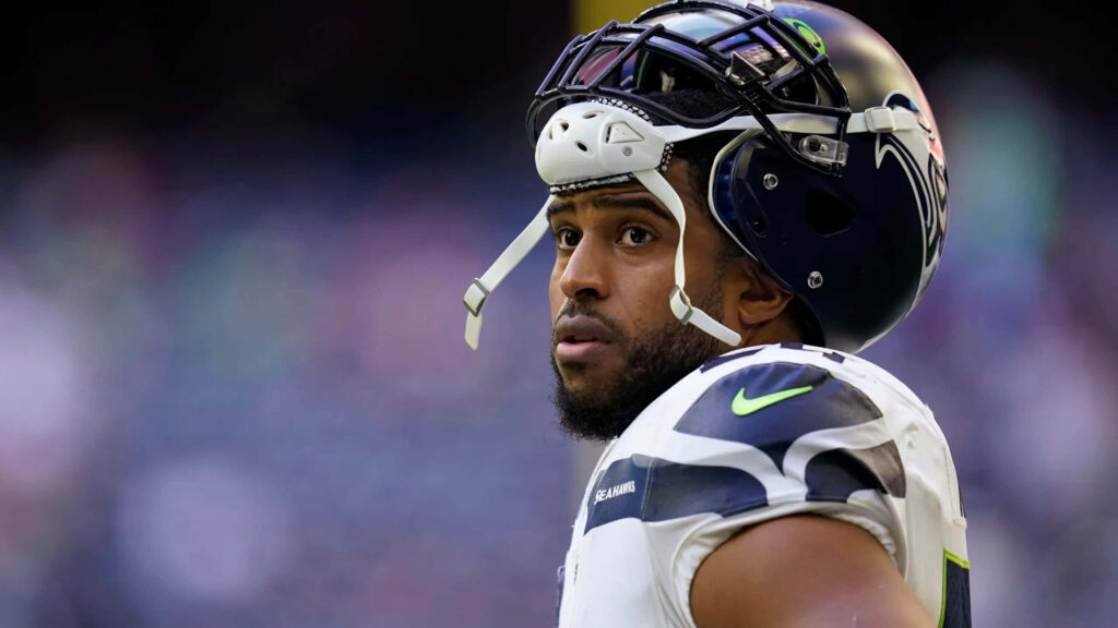 Bobby Wagner Seattle Seahawks intense focused linebacker on field football wallpaper background