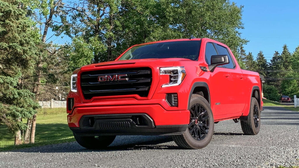 GMC Sierra Wallpaper: Bold & Elegant Pickup Truck Design