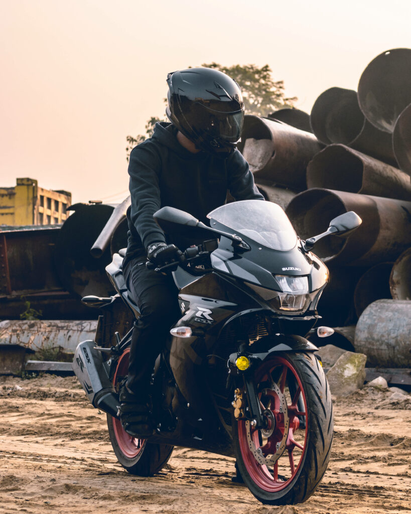 Bold Motorcycle Enthusiast Wallpaper: Suzuki GSX-R in Scrapyard