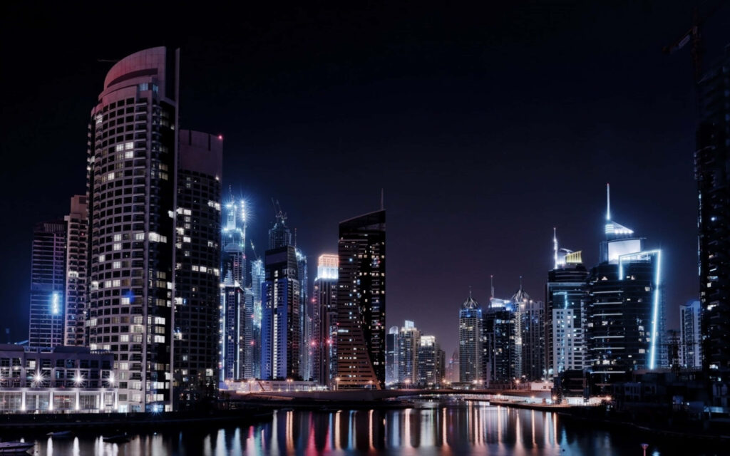 Stunning 4K Evening Cityscape: Vibrant Skyline Wallpaper Background