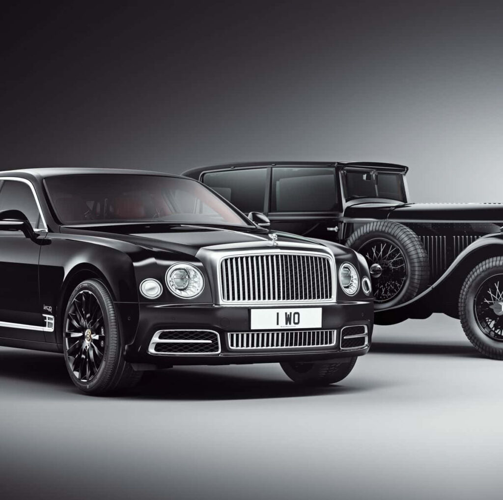 Luxury in Motion: The Exquisite Bentley Mulsanne Gliding through Scenic Serenity Wallpaper
